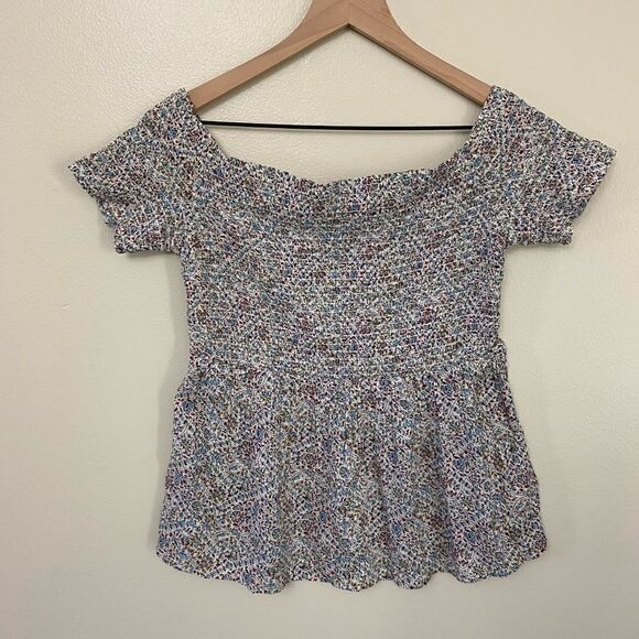 Old Navy Smocked Floral Top - Picture 3 of 8